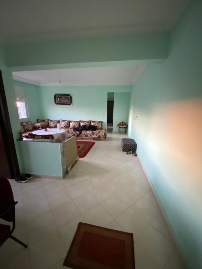 Lovely Appartement Salé Extérieur photo